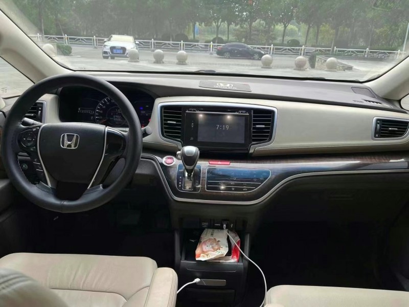 菏泽17年本田奥德赛5