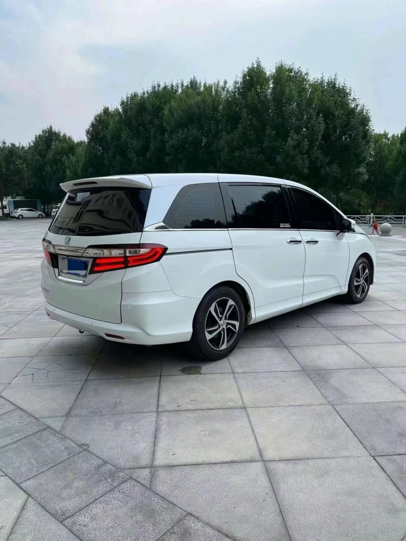 菏泽17年本田奥德赛8