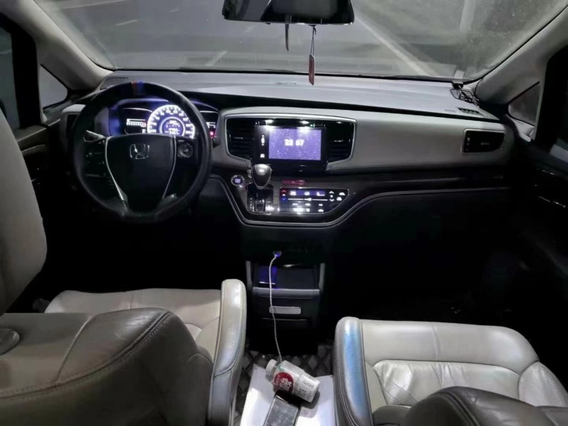 济宁14年本田奥德赛4