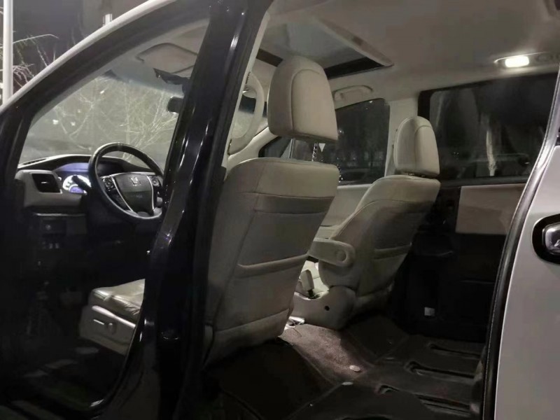 济宁14年本田奥德赛5