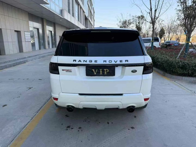 济宁14年路虎揽胜运动2