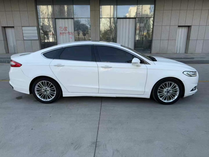 济宁14年福特蒙迪欧8