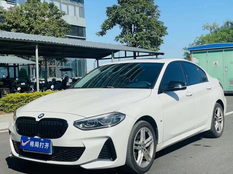 东莞22年宝马1系3