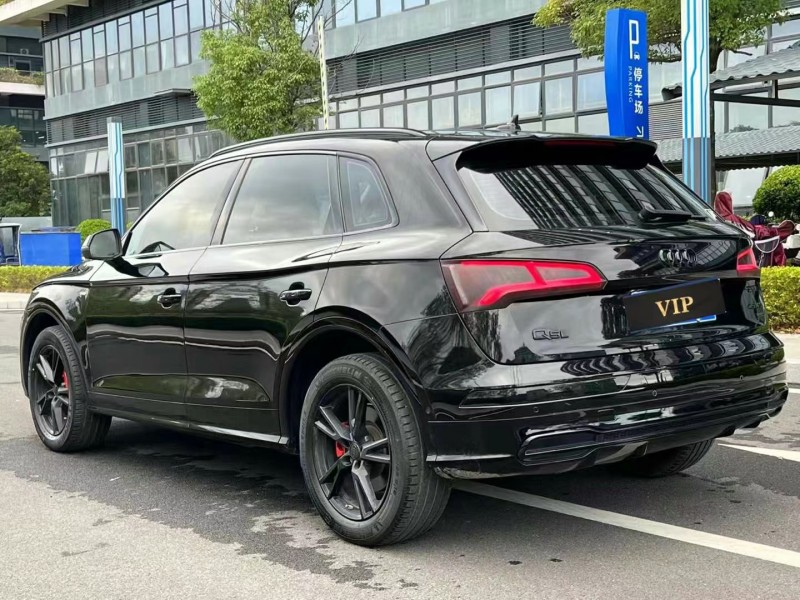 东莞20年奥迪Q57