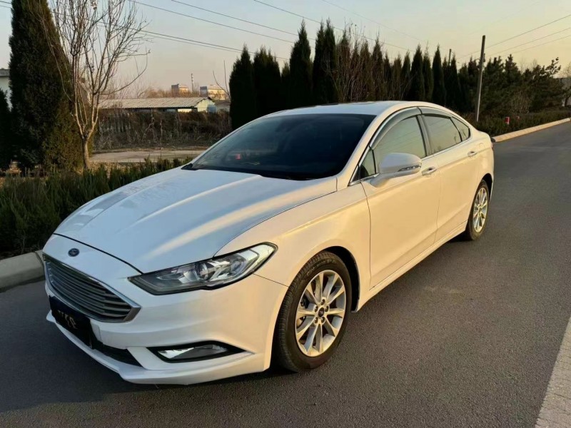 济宁17年福特蒙迪欧3