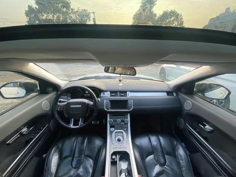 广州14年路虎极光8