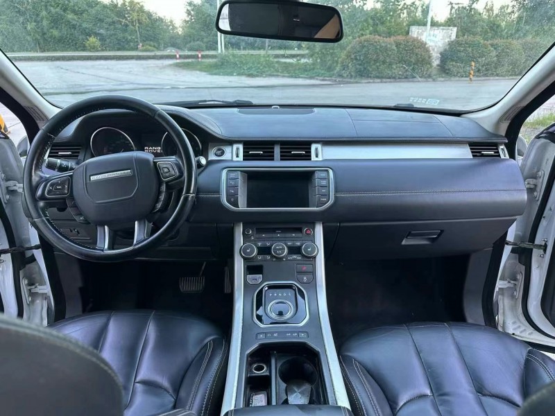 徐州13年路虎极光9