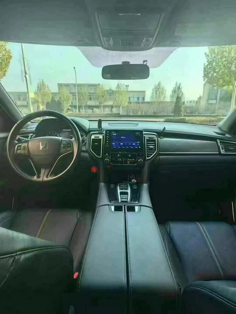 佛山20年本田URV4