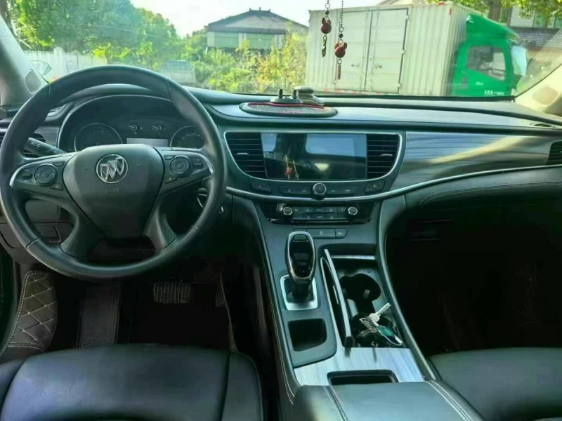 徐州21年别克君越4