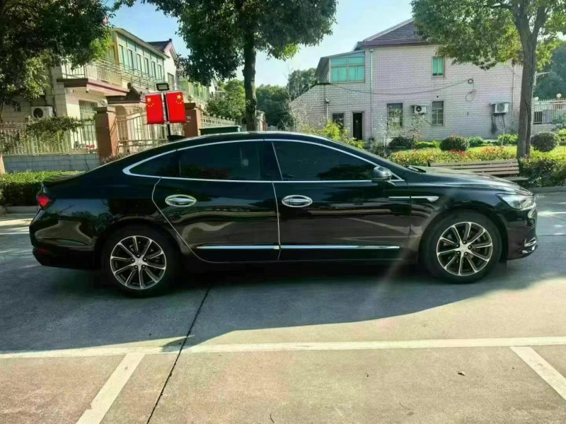 徐州21年别克君越8