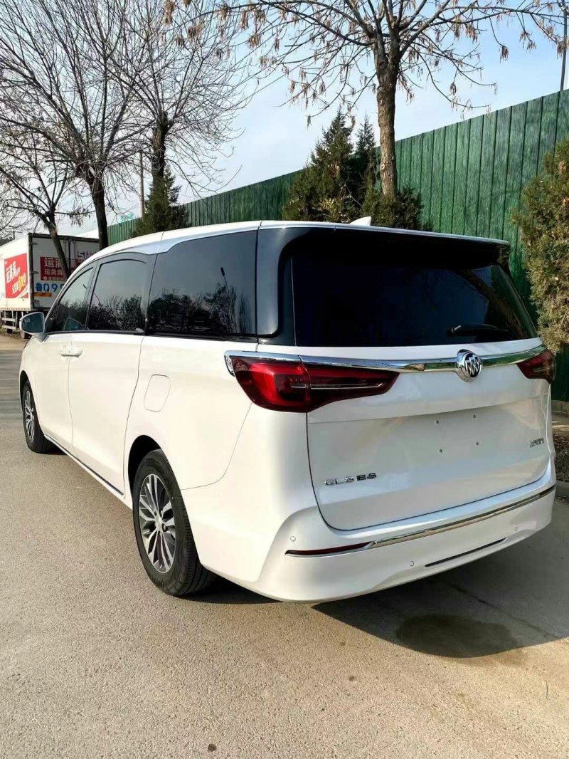 徐州23年别克GL84