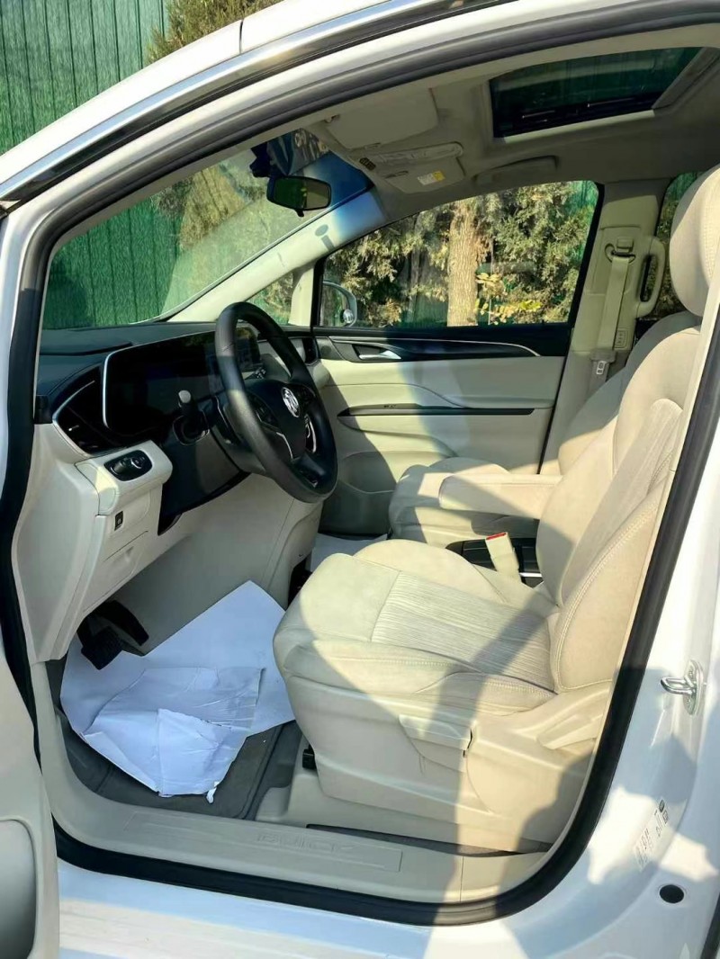 徐州23年别克GL88