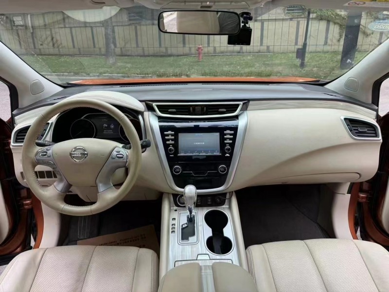 成都18年日產樓蘭5