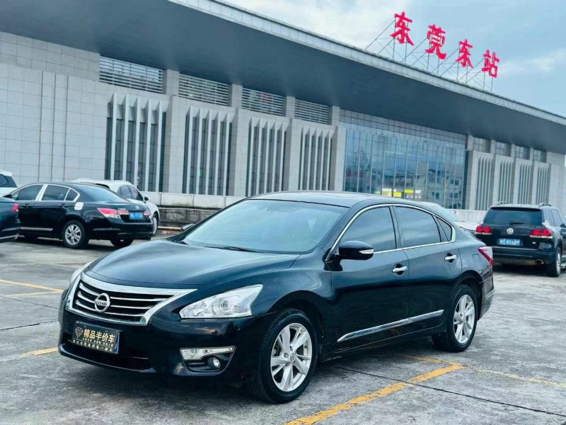 东莞15年日产天籁3