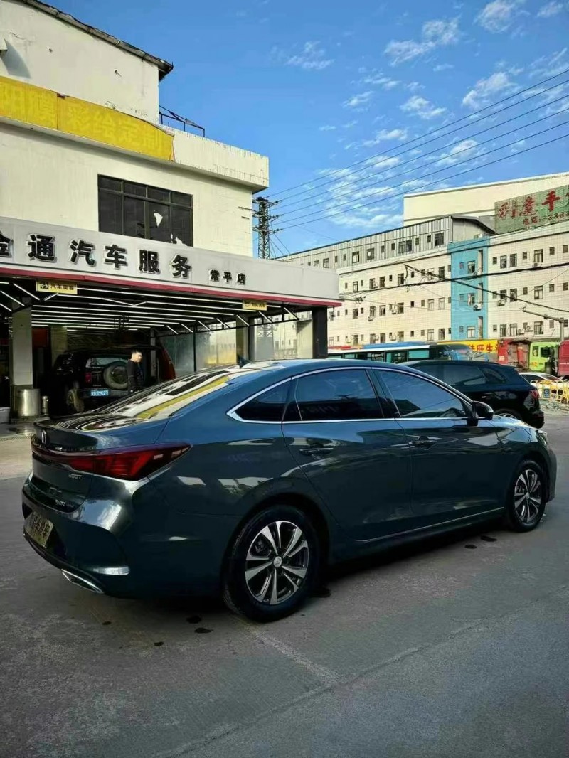 东莞22年长安汽车逸动8