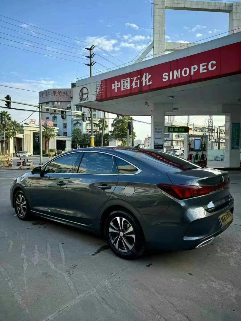 东莞22年长安汽车逸动9