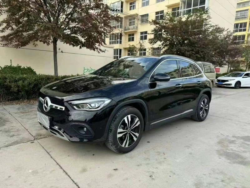 徐州21年奔驰GLA2