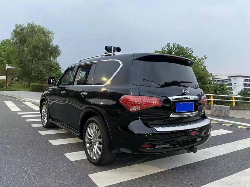 廈門18年英菲尼迪QX804