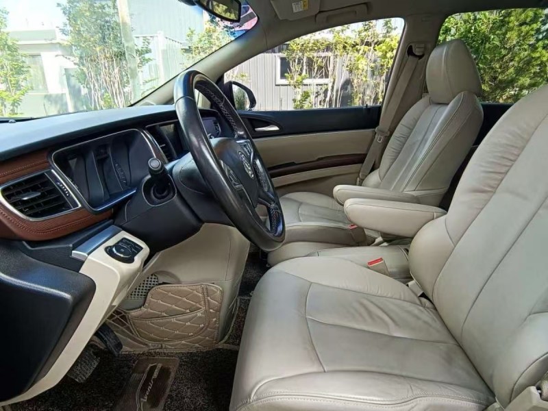 枣庄18年别克GL84