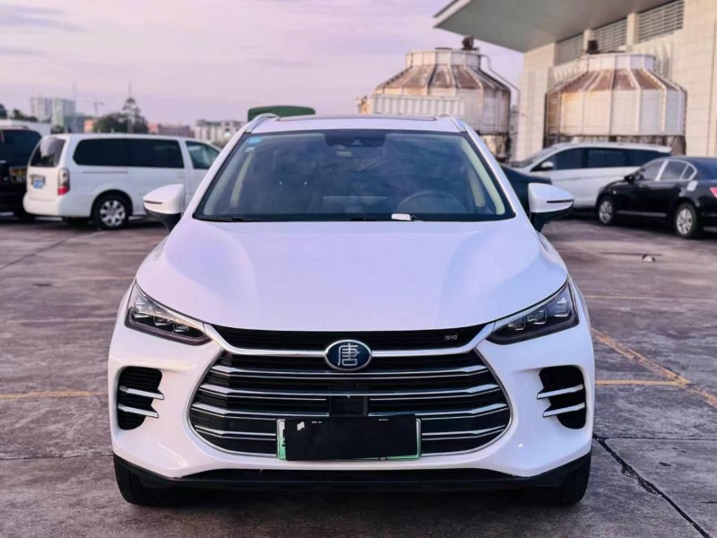 东莞19年比亚迪唐1