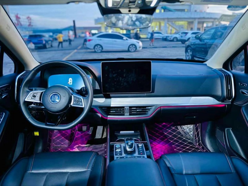 东莞19年比亚迪唐4