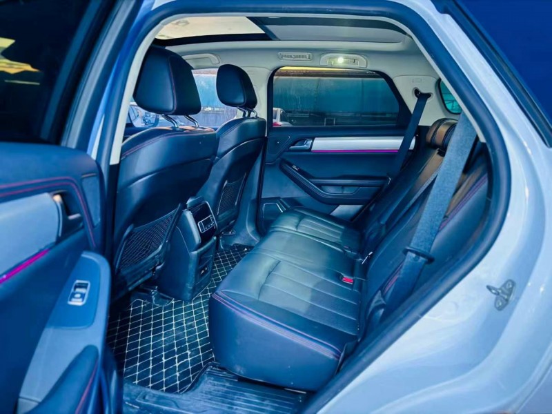 东莞19年比亚迪唐5