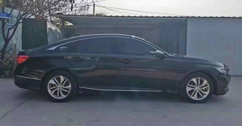 枣庄19年本田雅阁7