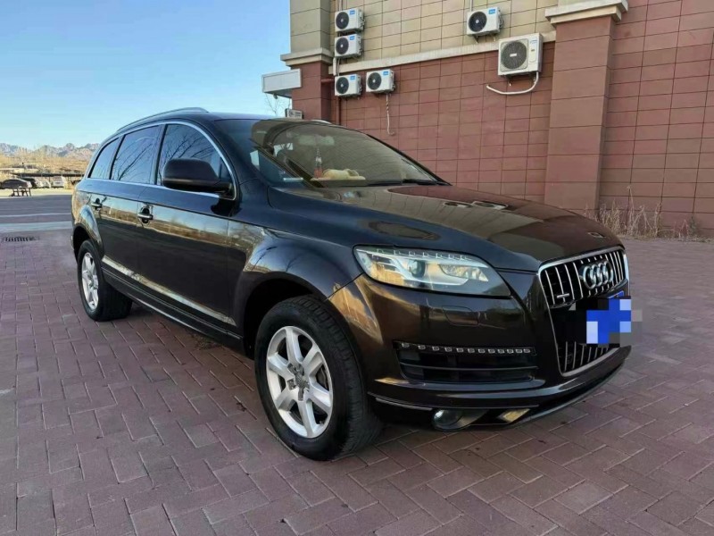 保定12年奥迪Q72