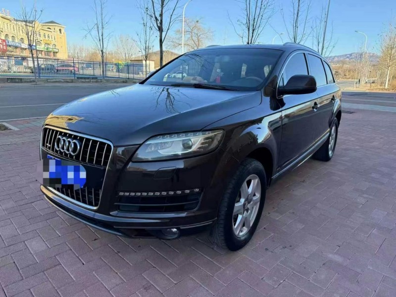 保定12年奥迪Q79