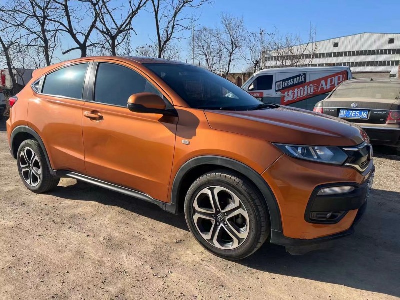 保定17年本田XRV3