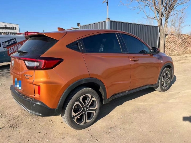 保定17年本田XRV7