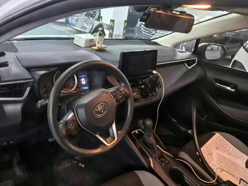 武汉21年丰田卡罗拉4