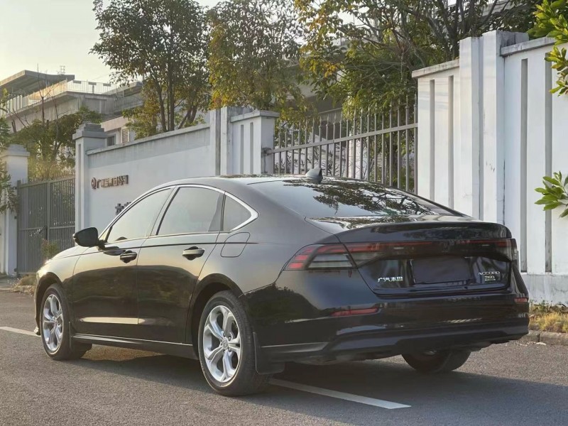 东莞24年本田雅阁8