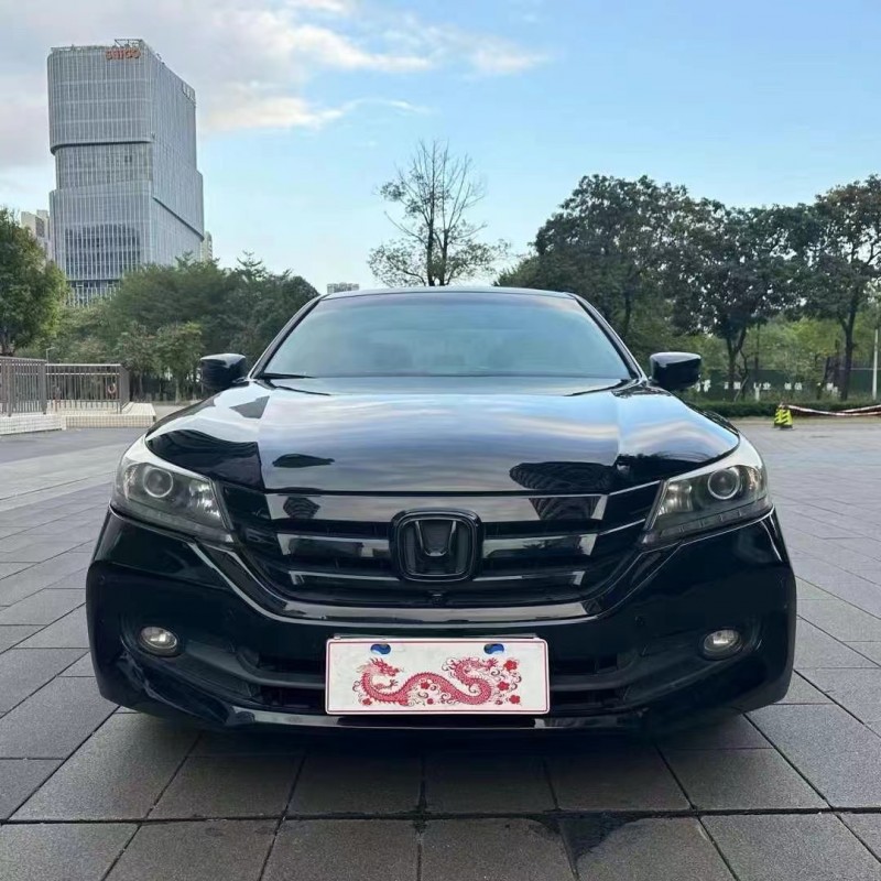 佛山15年本田雅阁1