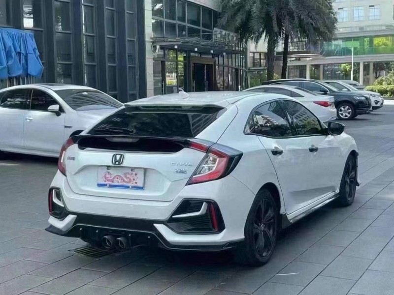 佛山22年本田思域5