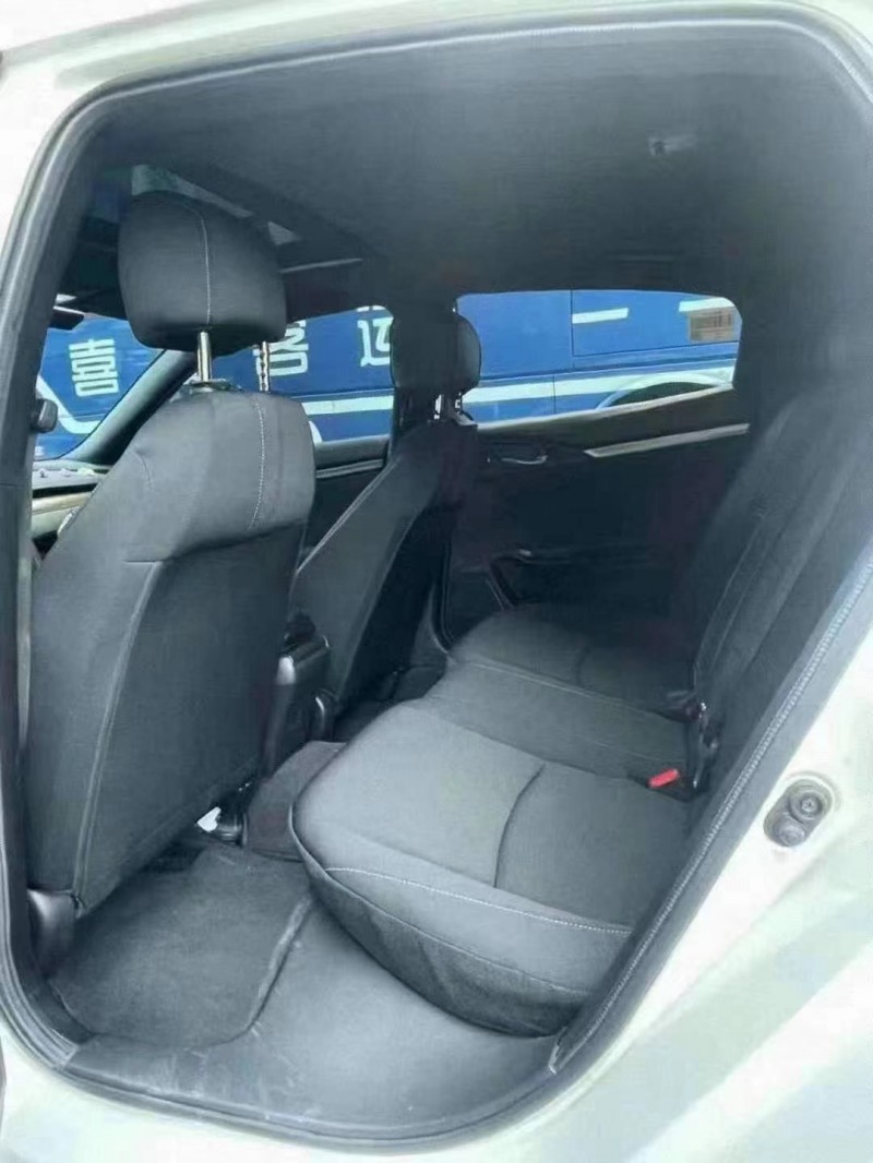 佛山22年本田思域8