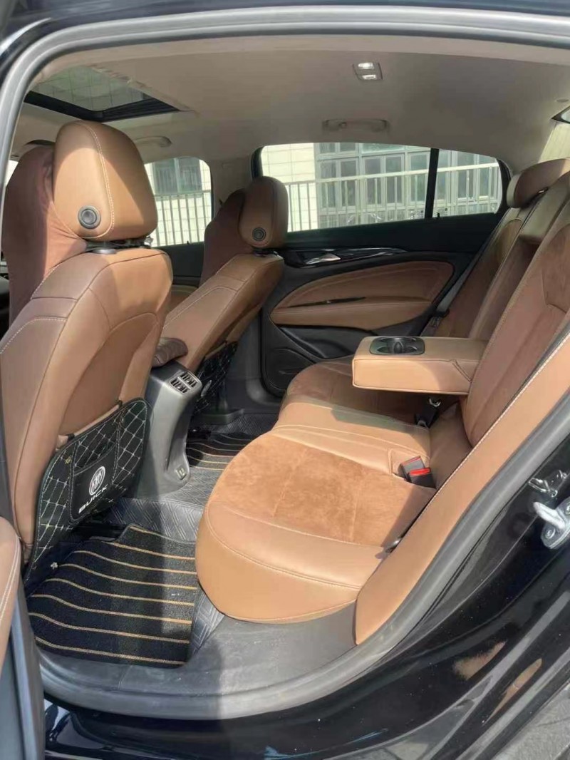 佛山23年别克君威8