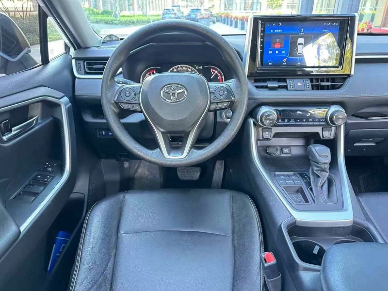 佛山21年丰田RAV4荣放3