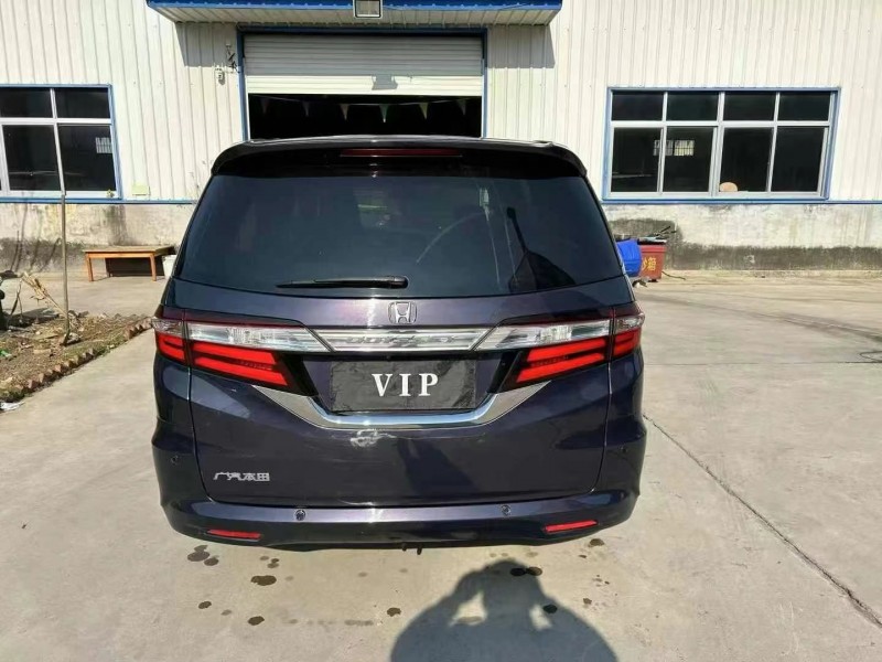 济宁14年本田奥德赛2