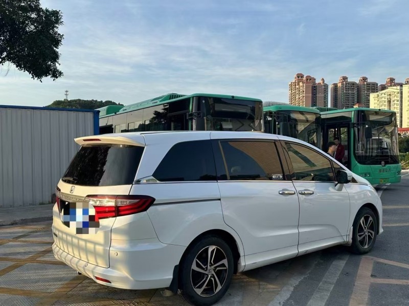 广州16年本田奥德赛8