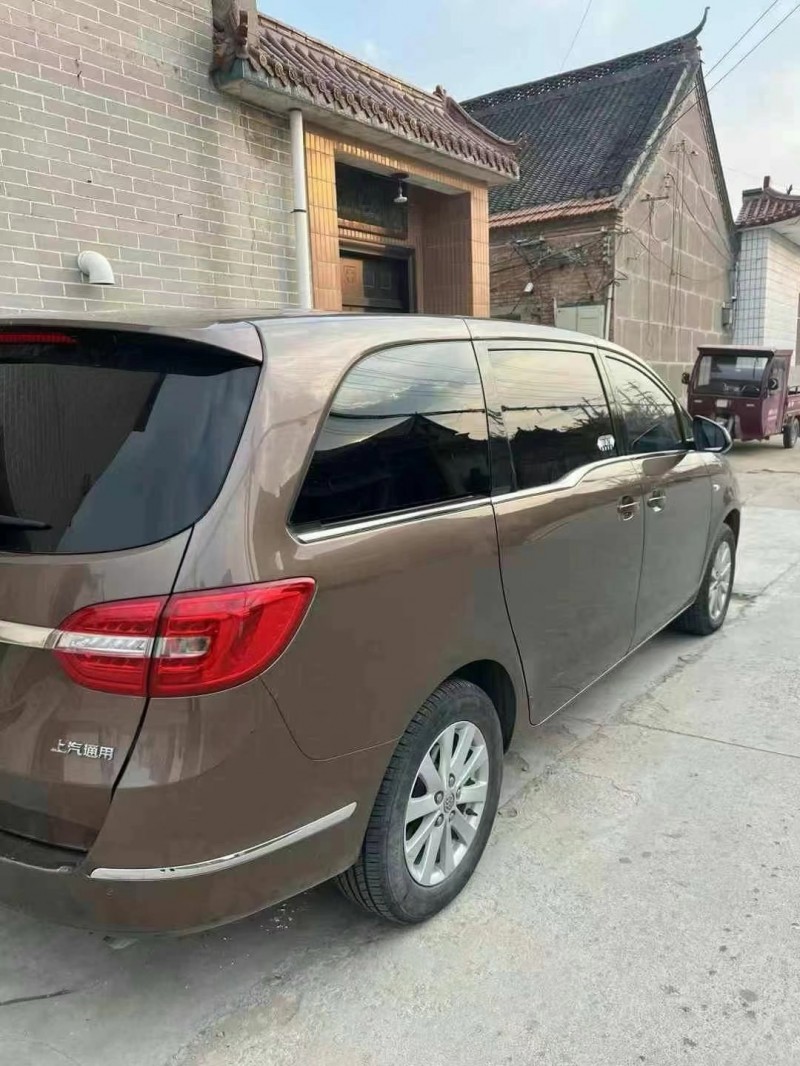 菏泽19年别克君威8