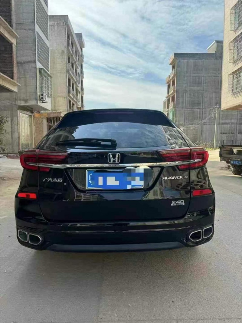 潍坊22年本田冠道9