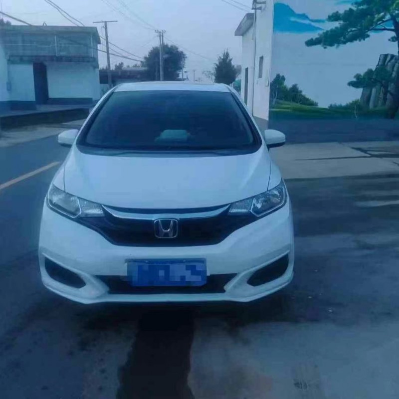 济宁20年本田飞度1