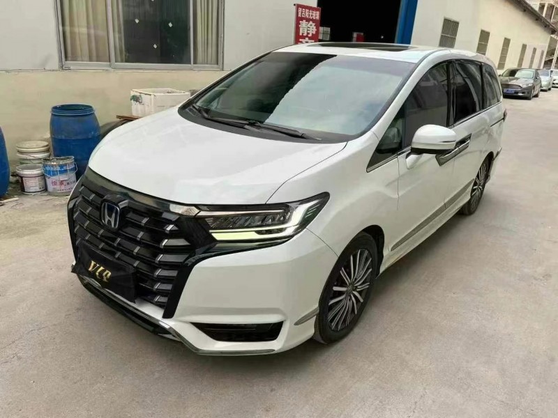 青岛22年本田艾力绅3