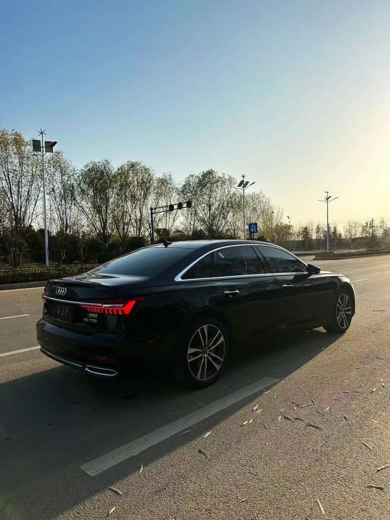 枣庄21年奥迪A6L8