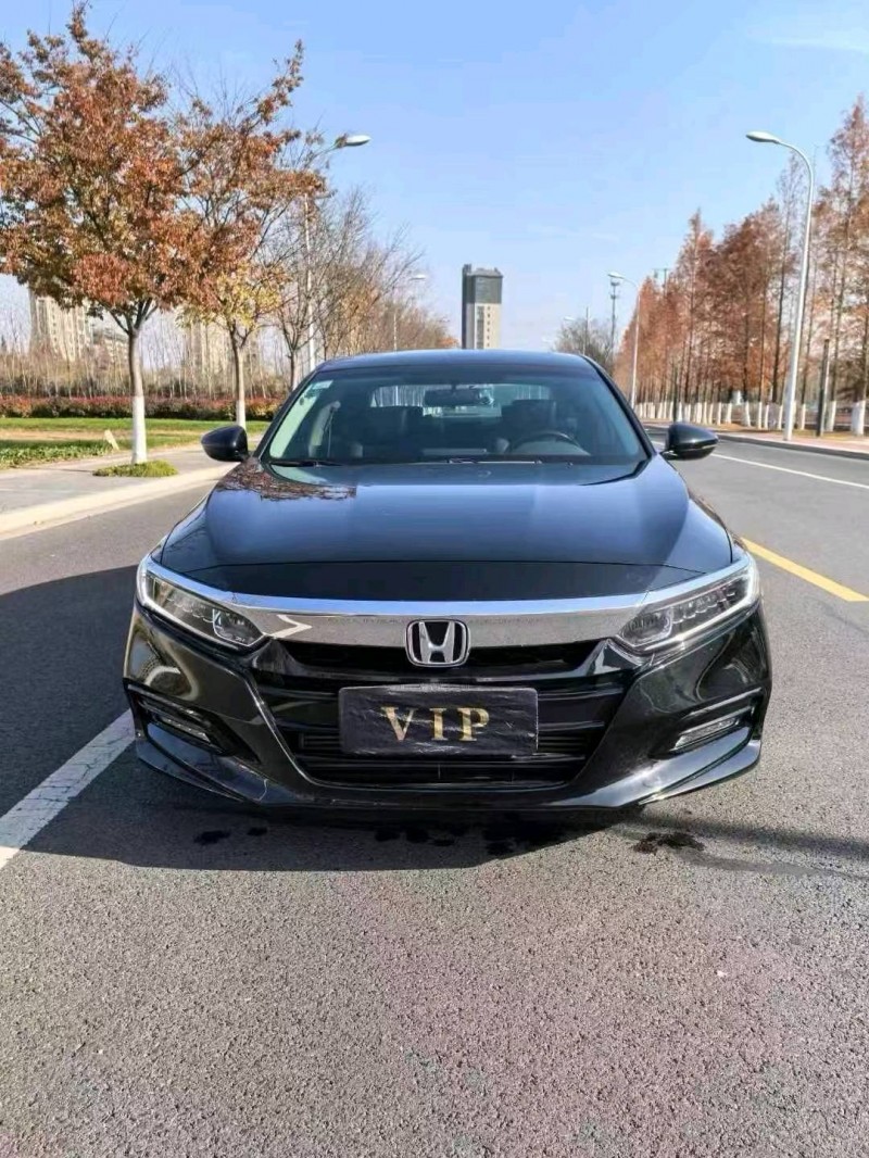 徐州21年本田雅阁1