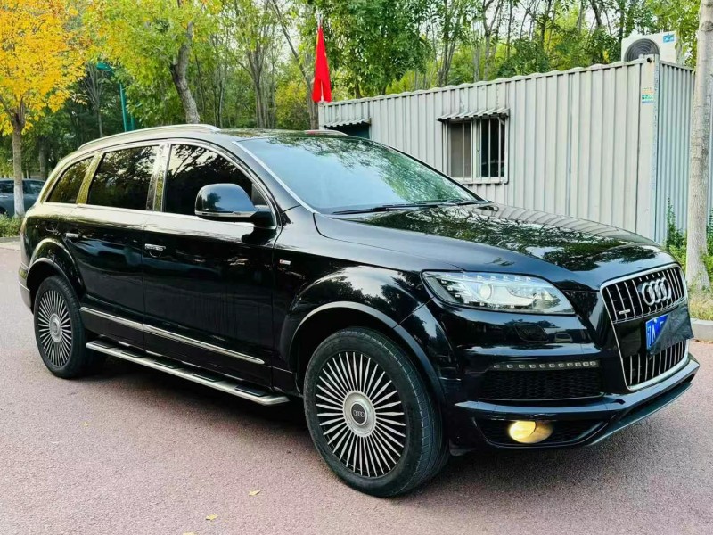 济宁14年奥迪Q73