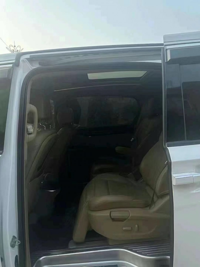 枣庄17年别克GL85