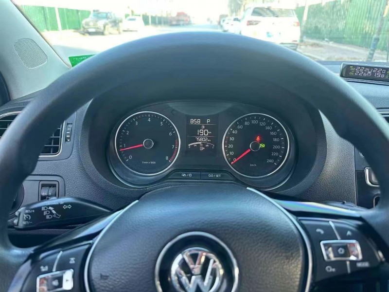 枣庄16年大众polo5