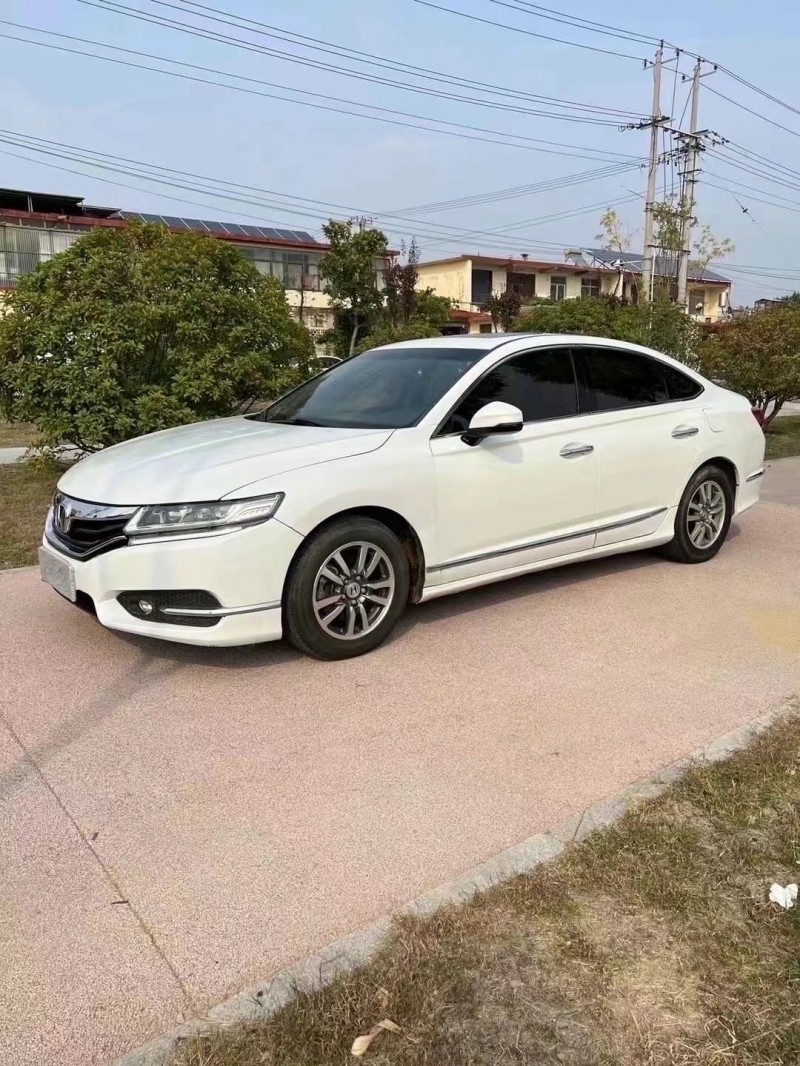 枣庄17年本田思铂睿2